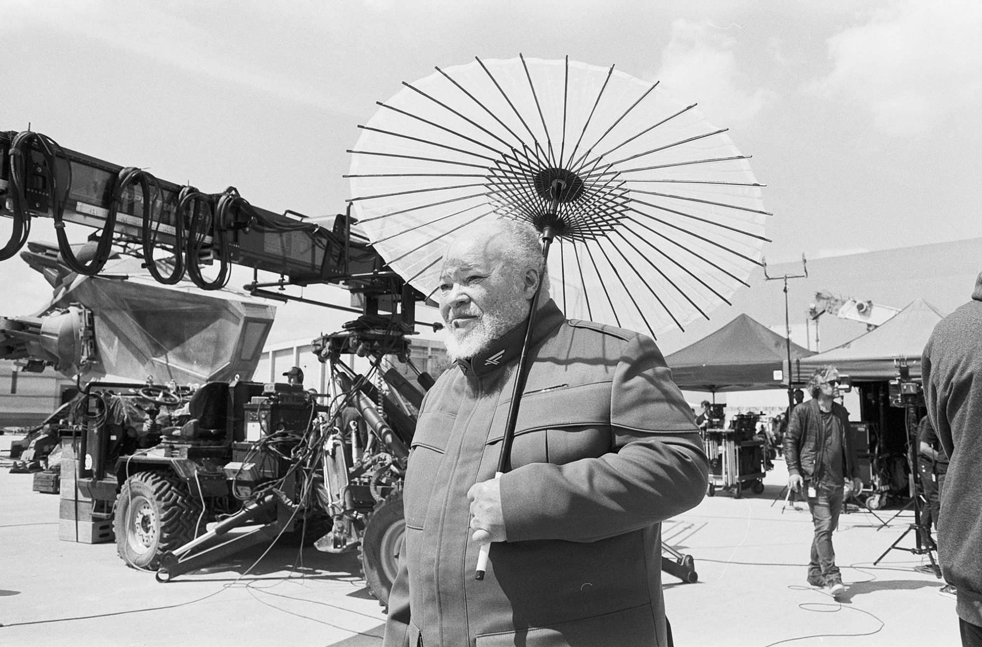 Dune BTS photo of Stephen McKinley Henderson