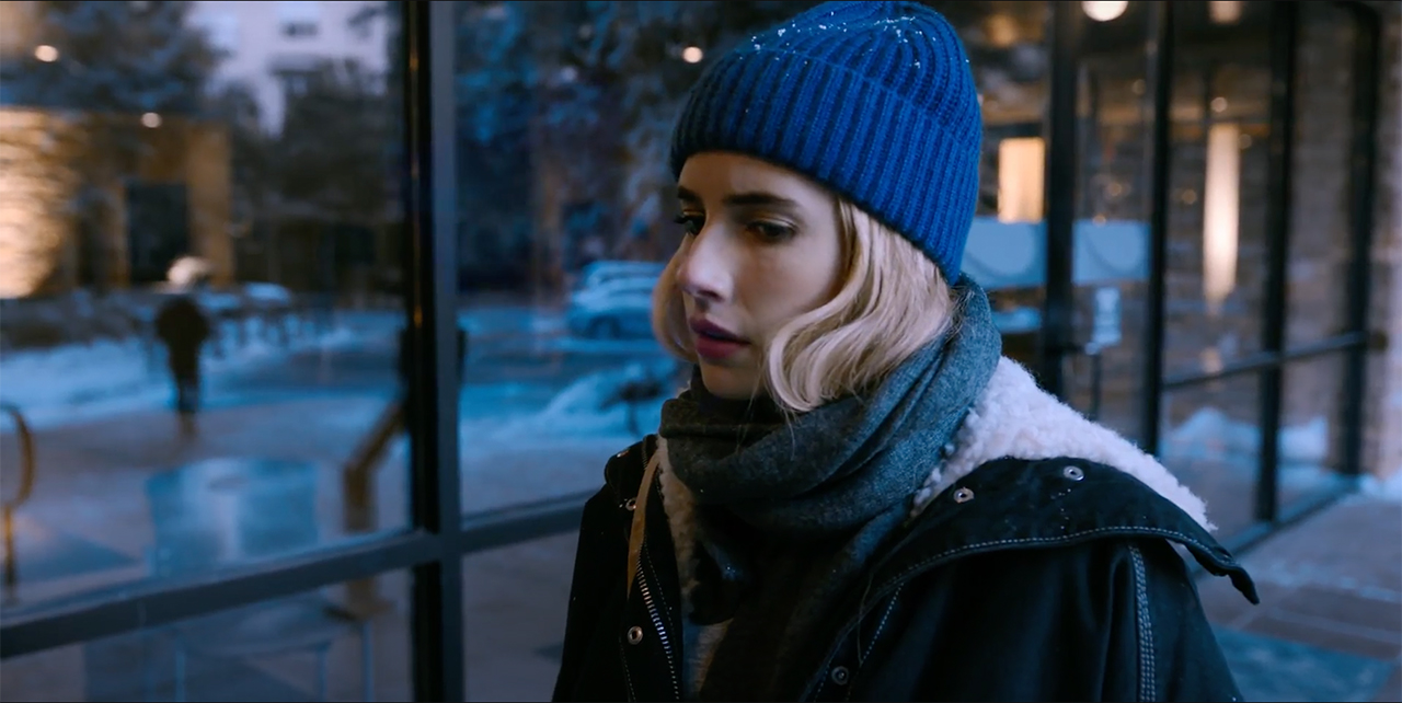 Holidate Christmas composition Emma Roberts