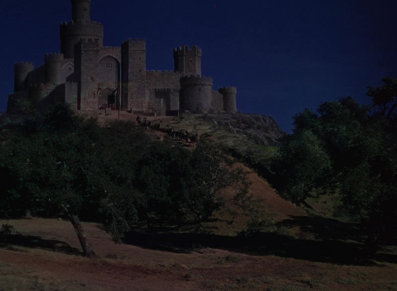 The use of the color blue in The Adventures of Robin Hood (1938)