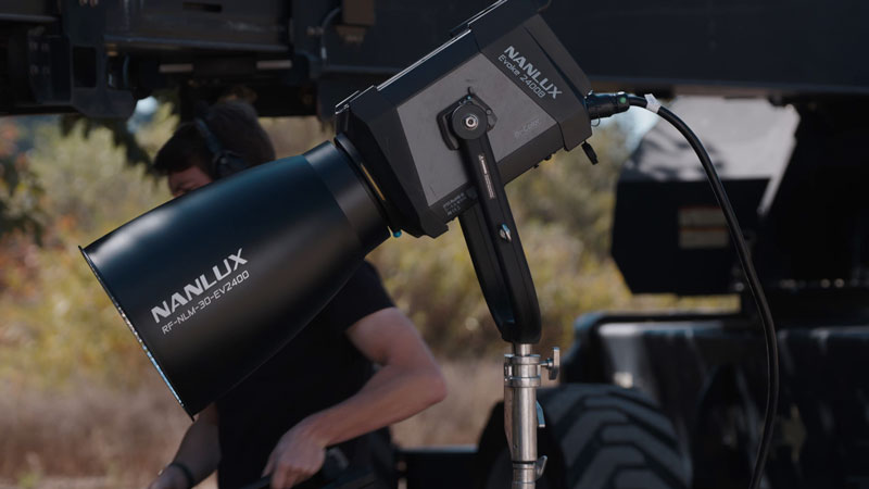Nanlux 2400B lights